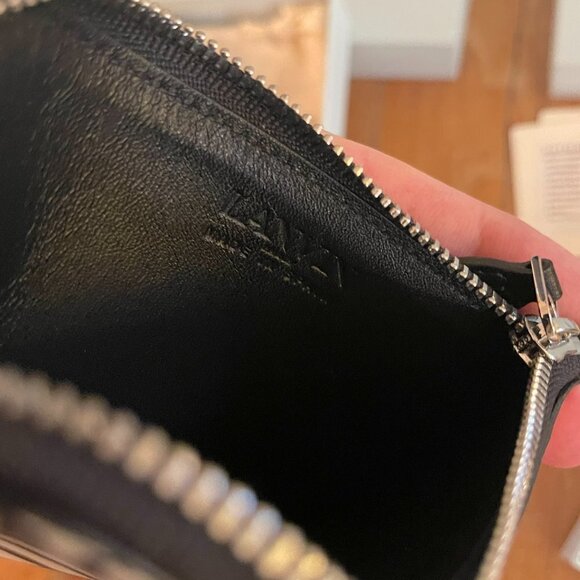 Lanvin Leather Necklace Card holder, black and white psychadelic pattern - Picture 5 of 11